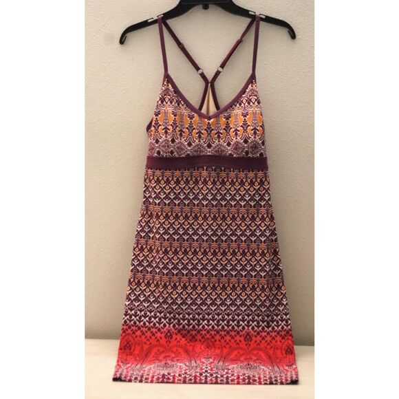 Athleta 221593-07 Women's Sz M Maroon Shorebreak Swim Dress - Picture 1 of 10